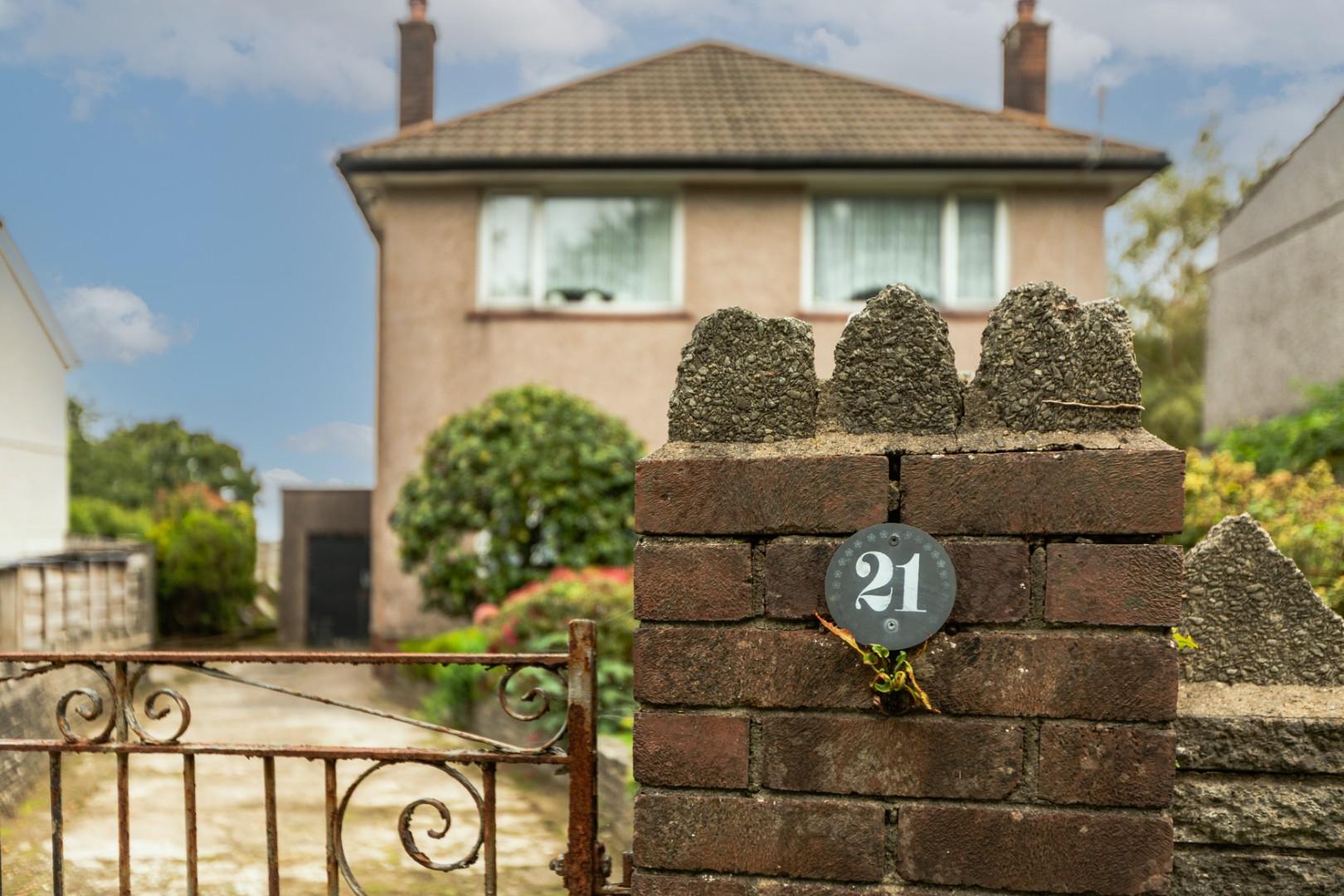 Manselfield Road, Murton, Bishopston, Swansea, SA3 3AP